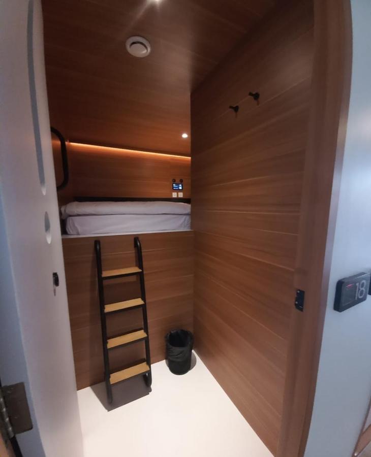 Nindya Biodistrict Hotel Бандунг Екстериор снимка